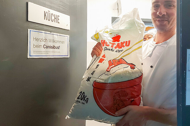 With 20 kg of rice left over from a shoot for Hutaku, instead of letting it go to waste, we decided to give back to the community, in this case, to Caritas' Canisibus.